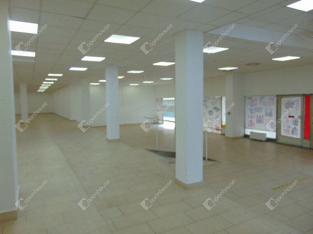 Kiadó üzlethelyiség, Miskolcon 1100 E Ft / hó, 5 szobás