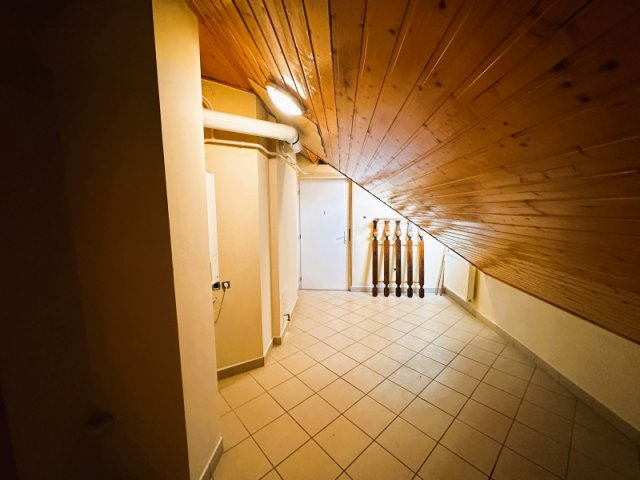 Eladó téglalakás, Pécsett 76.99 M Ft, 3 szobás