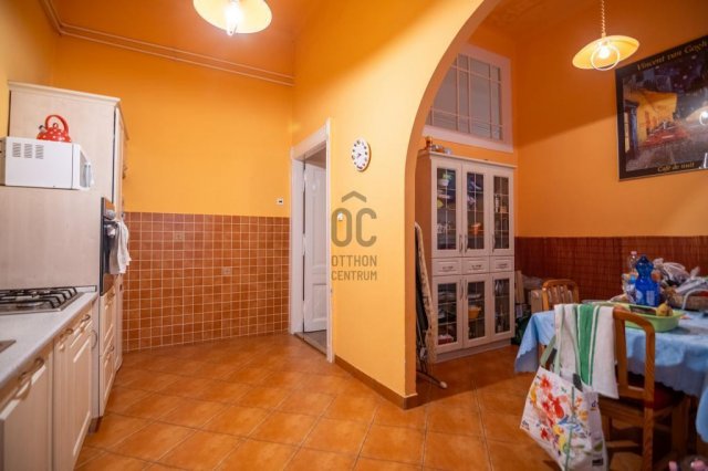 Eladó téglalakás, Budapesten, IX. kerületben 149 M Ft, 4 szobás