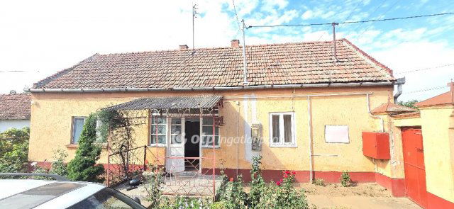 Eladó családi ház, Létavértesen 27.5 M Ft, 2 szobás