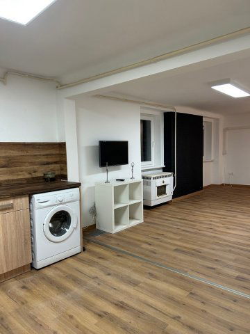 Eladó téglalakás, Budapesten, VI. kerületben 49 M Ft, 1 szobás