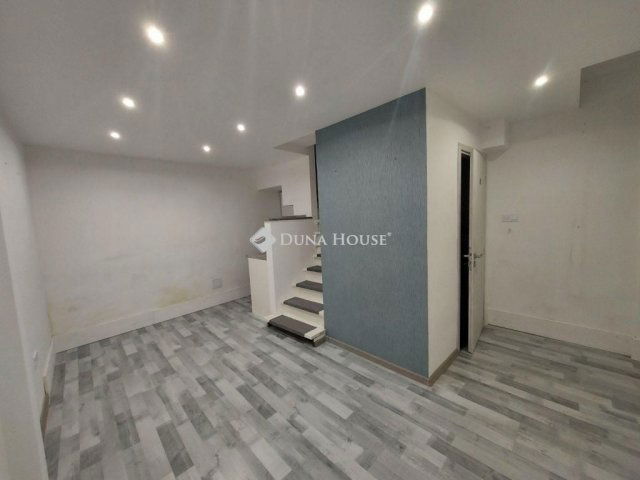 Eladó téglalakás, Budapesten, VII. kerületben 49.9 M Ft