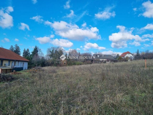 Eladó telek, Balatonfűzfőn 45 M Ft / költözzbe.hu