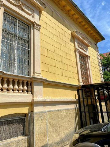 Eladó üzlethelyiség, Pécsett 37.9 M Ft / költözzbe.hu