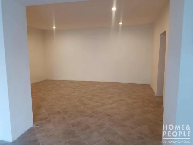 Eladó családi ház, Csanyteleken 17.99 M Ft, 3 szobás