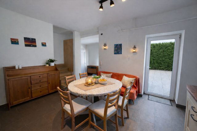 Eladó családi ház, Pécsett 115 M Ft, 5+1 szobás