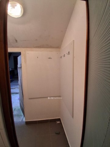 Eladó üzlethelyiség, Pápán 154 M Ft / költözzbe.hu