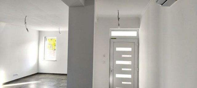 Eladó ikerház, Szigetszentmártonban 93 M Ft, 4 szobás