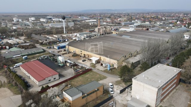Kiadó ipari ingatlan, Székesfehérvárott 320 E Ft / hó