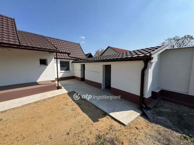 Eladó családi ház, Debrecenben 75 M Ft, 3 szobás