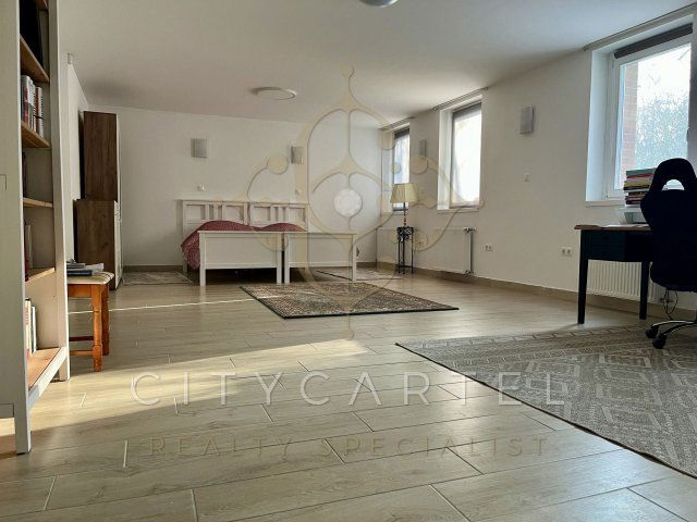 Kiadó családi ház, albérlet, Budapesten, XII. kerületben