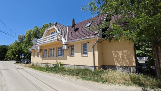 Eladó üzlethelyiség, Pilisen 127 M Ft / költözzbe.hu