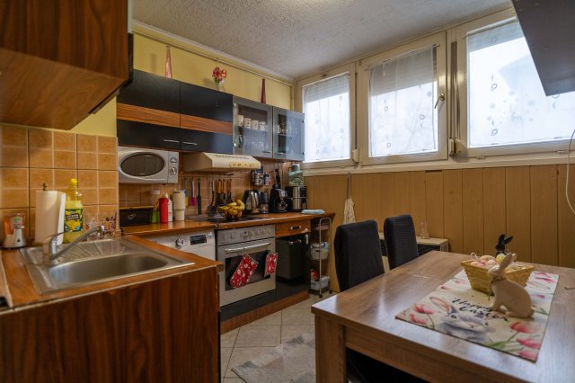 Eladó téglalakás, Tolnán 29.9 M Ft, 2+1 szobás