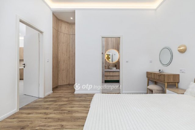 Eladó téglalakás, Budapesten, I. kerületben 249.9 M Ft, 3 szobás