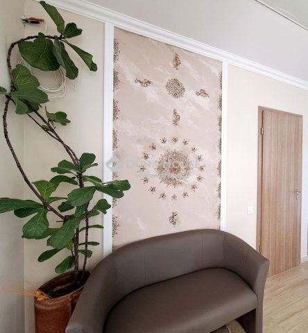 Eladó családi ház, Szadán 265 M Ft, 6 szobás