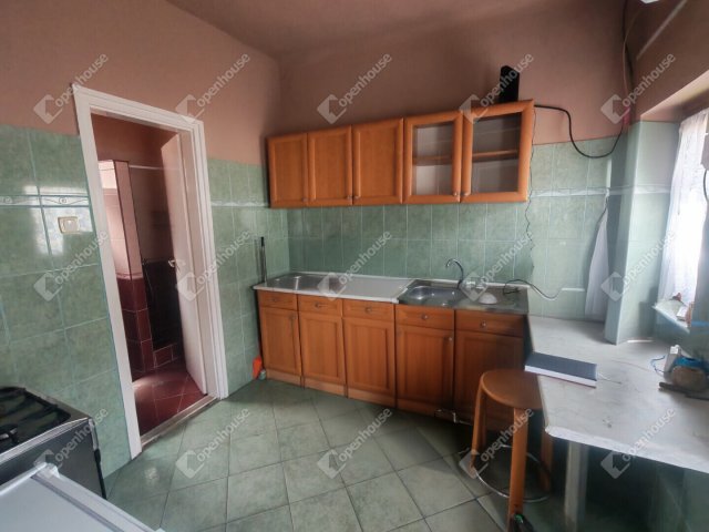 Eladó családi ház, Nagykanizsán 27 M Ft, 3 szobás