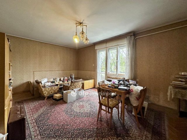 Eladó téglalakás, Budapesten, XIV. kerületben 72.5 M Ft