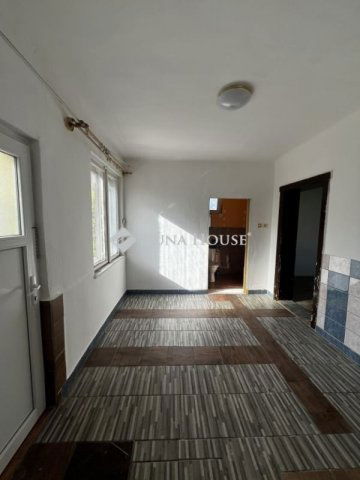 Eladó családi ház, Tokodaltárón 39.9 M Ft, 2 szobás