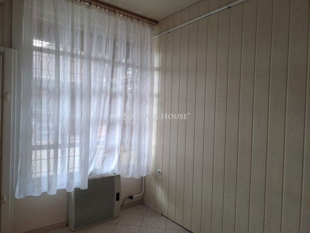 Kiadó üzlethelyiség, Jászárokszálláson 50 E Ft / hó
