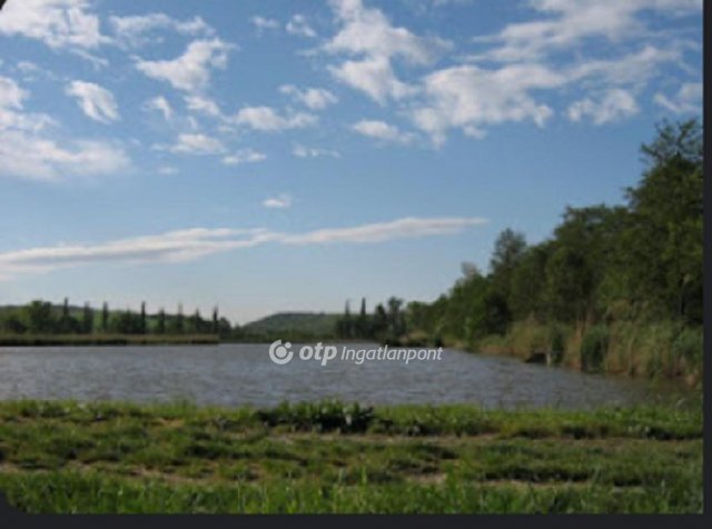 Eladó családi ház, Bicskén 35 M Ft, 2 szobás