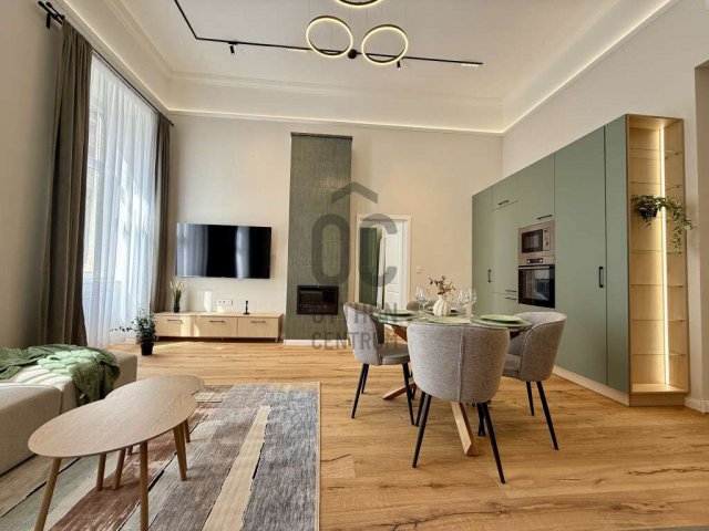 Eladó téglalakás, Budapesten, V. kerületben 189.9 M Ft, 4 szobás
