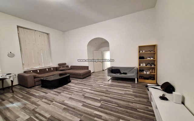 Eladó téglalakás, Budapesten, VIII. kerületben 98 M Ft, 5 szobás