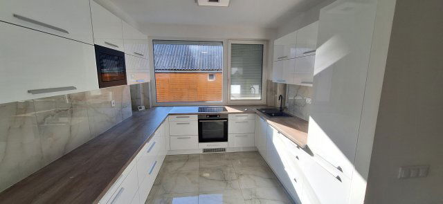 Kiadó ikerház, albérlet, Törökbálinton 500 E Ft / hó