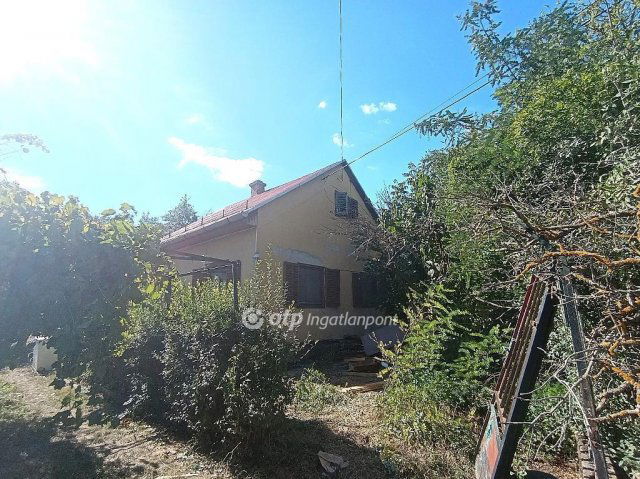 Eladó családi ház, Érden 45 M Ft, 2+1 szobás