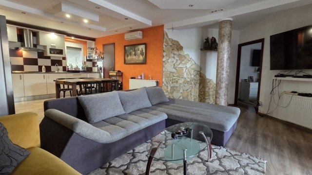 Eladó családi ház, Szigetbecsén 135 M Ft, 4 szobás