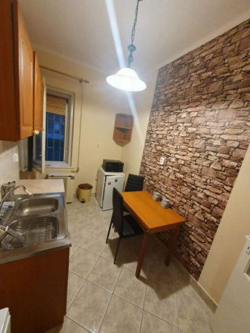 Kiadó téglalakás, albérlet, Debrecenben 170 E Ft / hó, 1 szobás