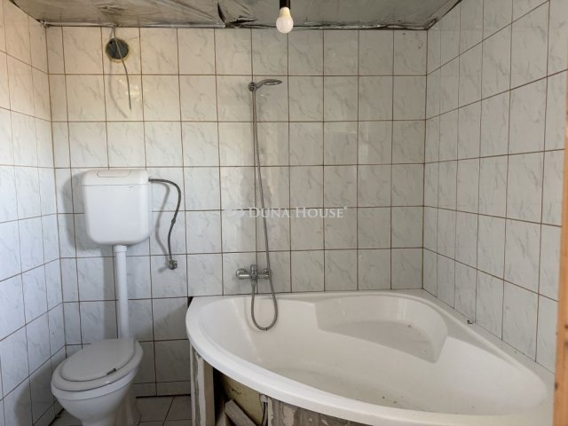 Eladó családi ház, Monorierdőn 24.5 M Ft, 2 szobás
