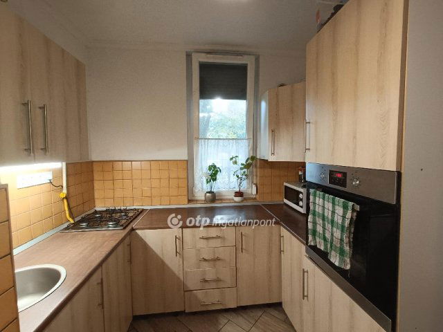 Eladó téglalakás, Szigetszentmiklóson 62 M Ft, 2 szobás