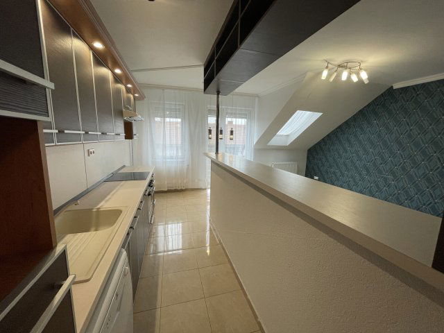 Eladó téglalakás, Nyíregyházán 49.9 M Ft, 3 szobás