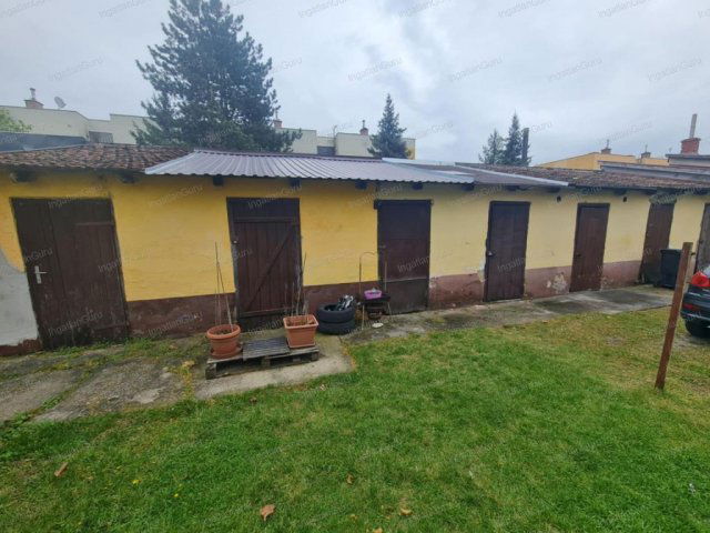 Eladó téglalakás, Kecskeméten 28.8 M Ft, 2 szobás