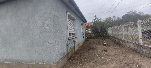 Eladó családi ház, Nagytarcsán 60 M Ft, 3+1 szobás