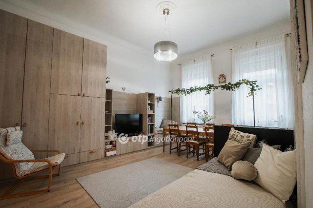 Eladó téglalakás, Budapesten, XII. kerületben 105.999 M Ft