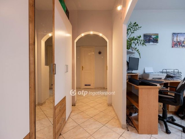 Eladó panellakás, Budapesten, XIX. kerületben 62.5 M Ft, 2 szobás