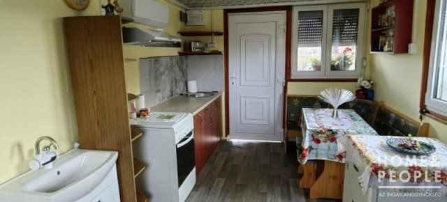 Eladó mezogazdasagi ingatlan, Újszentivánon 20.49 M Ft, 1 szobás