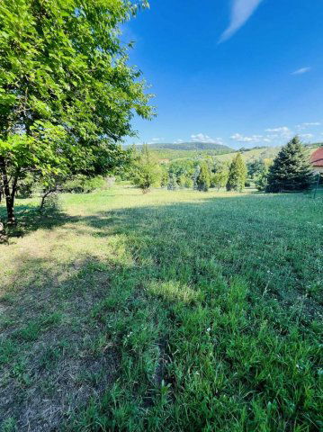 Eladó telek, Tatán 9.9 M Ft / költözzbe.hu