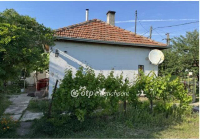 Eladó családi ház, Sarkadon 6.5 M Ft, 1 szobás
