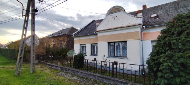 Eladó családi ház, Zalaszentgróton 12.99 M Ft, 2 szobás