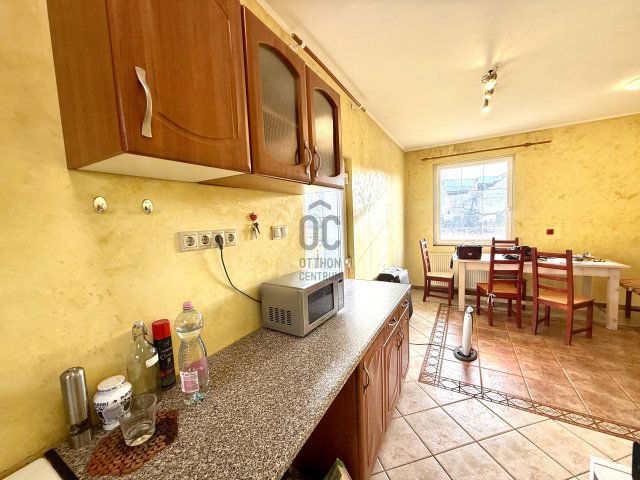 Eladó családi ház, Szadán 106.9 M Ft, 4 szobás