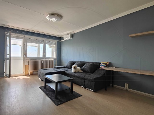 Eladó panellakás, Székesfehérvárott, Palotai úton 51.9 M Ft