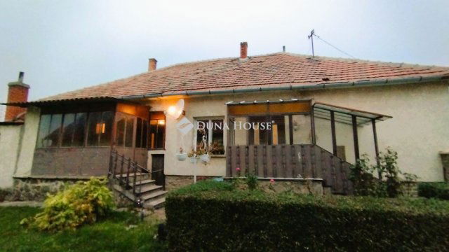 Eladó családi ház, Váton 39.9 M Ft, 3+1 szobás