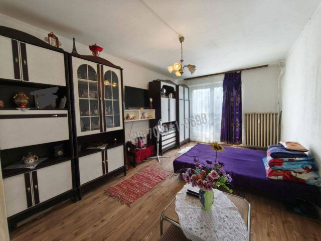 Eladó panellakás, Budapesten, III. kerületben 57.99 M Ft