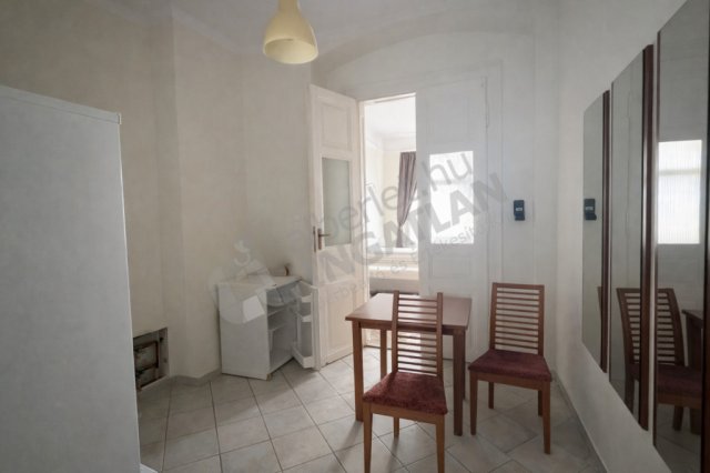 Kiadó téglalakás, albérlet, VI. kerületben, Ó utcában