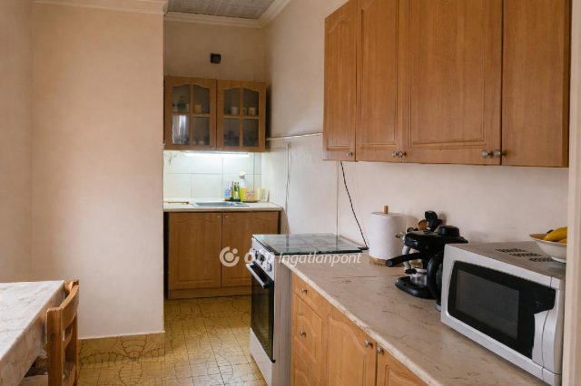 Eladó családi ház, Farmoson 38 M Ft, 5 szobás