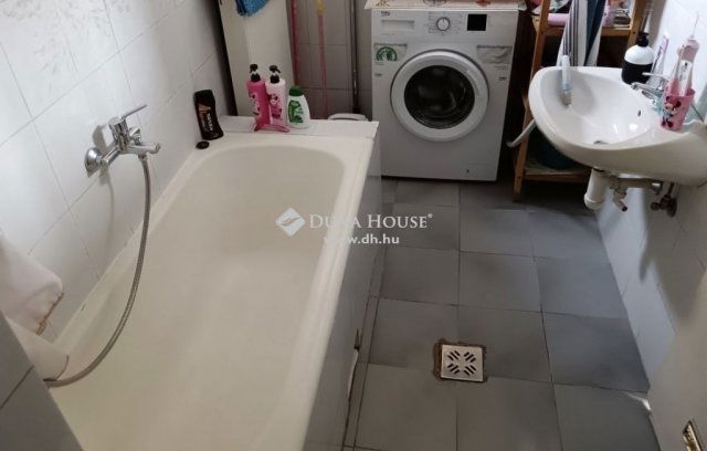 Eladó családi ház, Budapesten, XVII. kerületben 102 M Ft