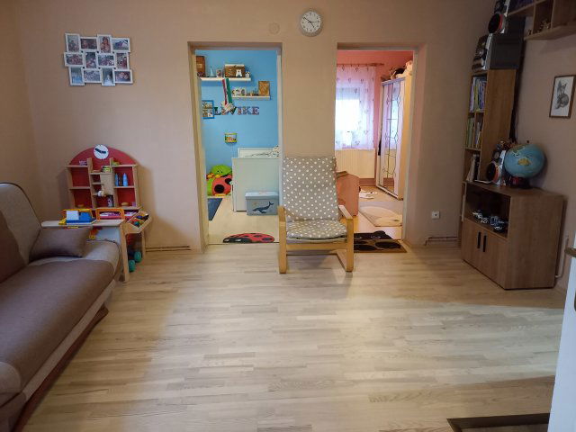 Eladó családi ház, Erdőkertesen 89.9 M Ft, 4 szobás
