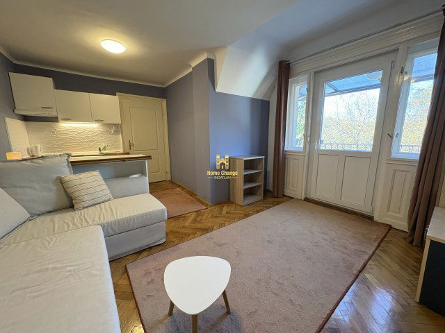 Eladó téglalakás, II. kerületben, Heinrich István utcában